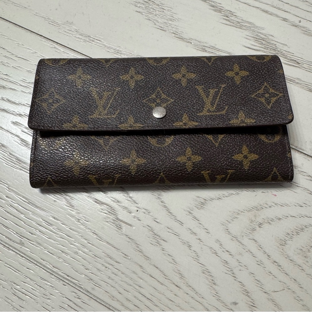 Louis Vuitton Monogram Brown Wallet